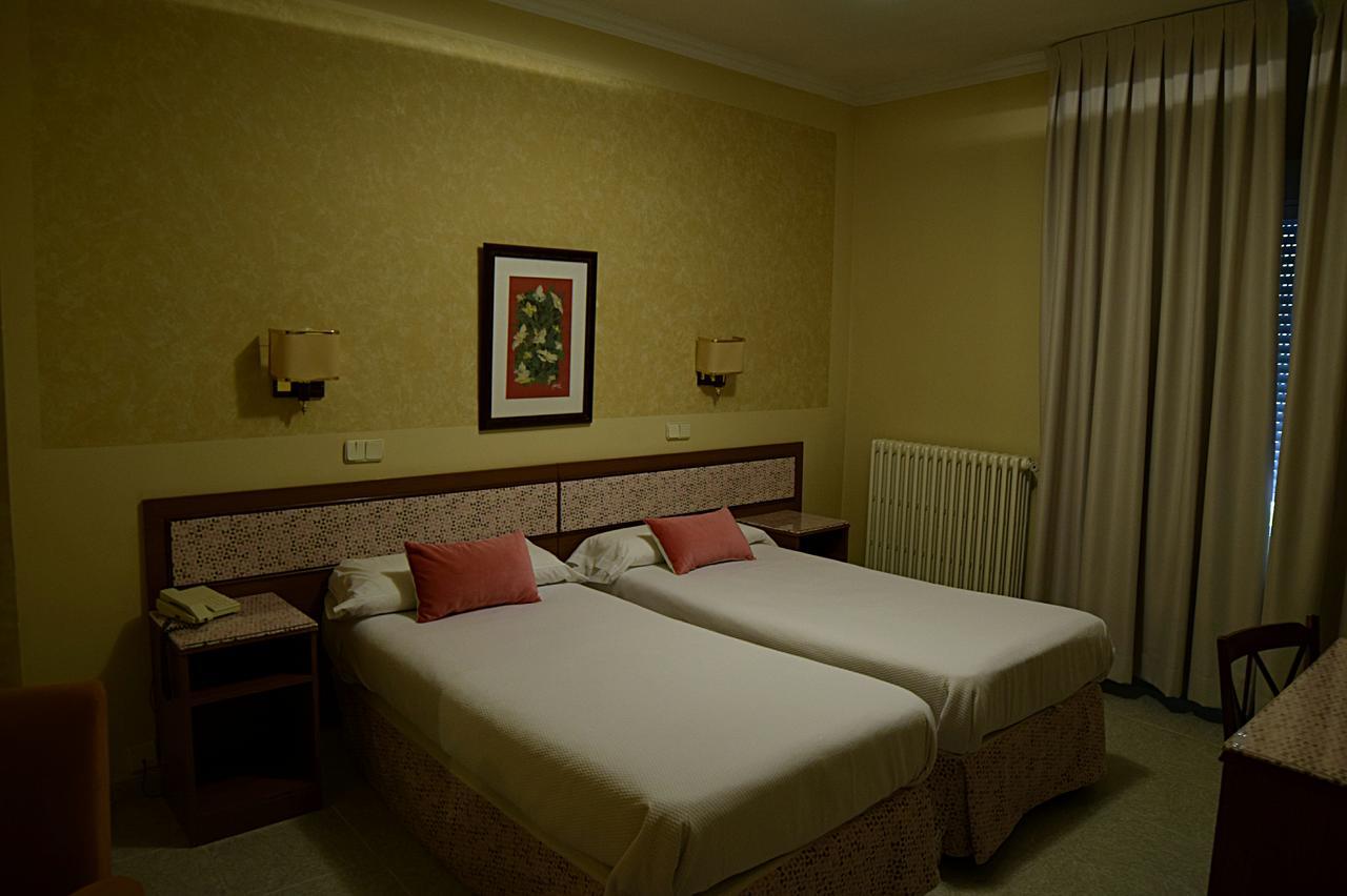 Hotel Mercedes Aranjuez Exteriér fotografie